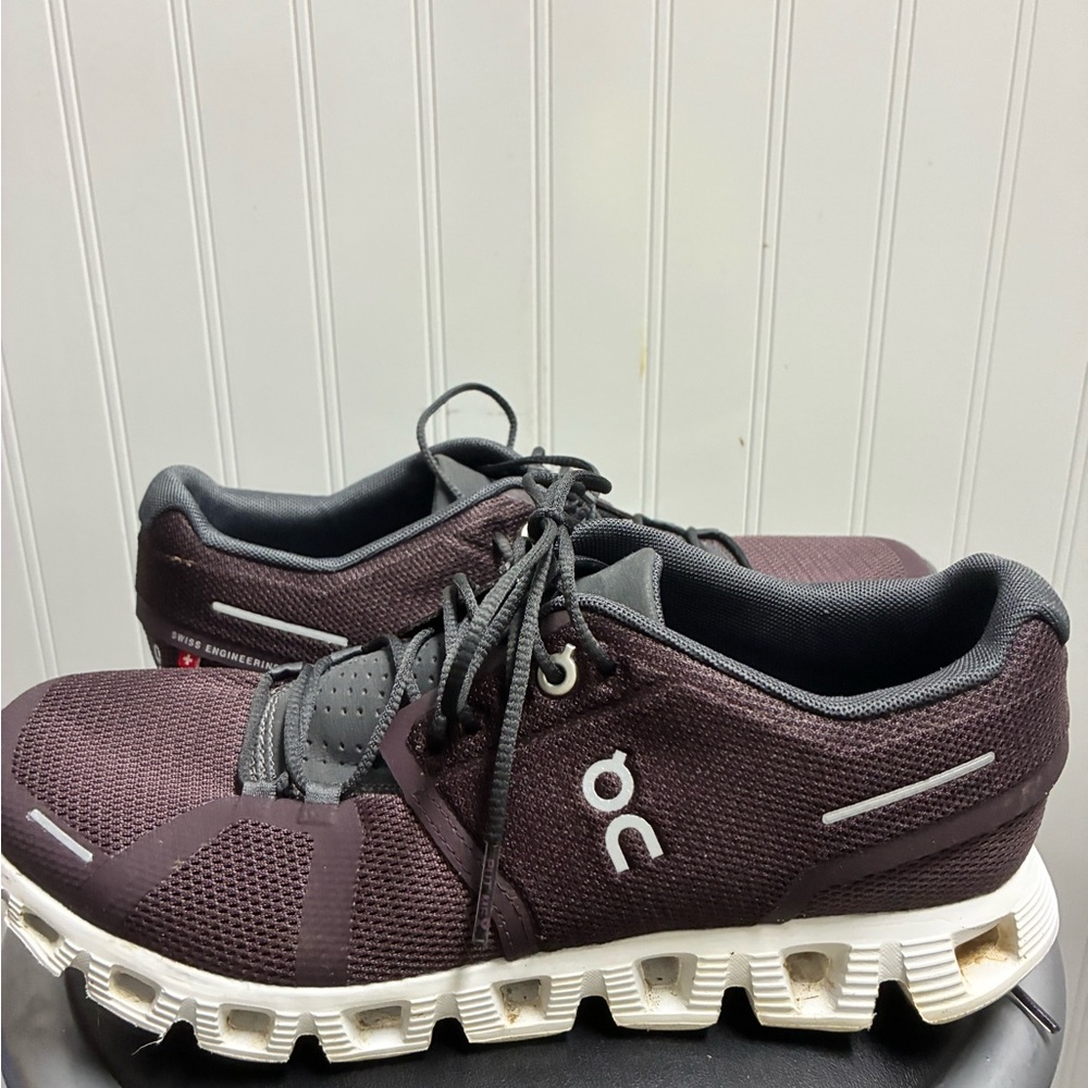On Running Women's Maroon and Gray Athletic Shoes